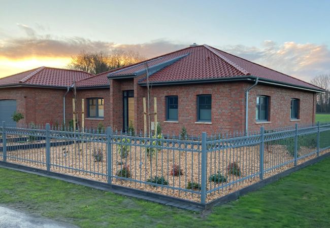 Image - Bungalow mit Garage